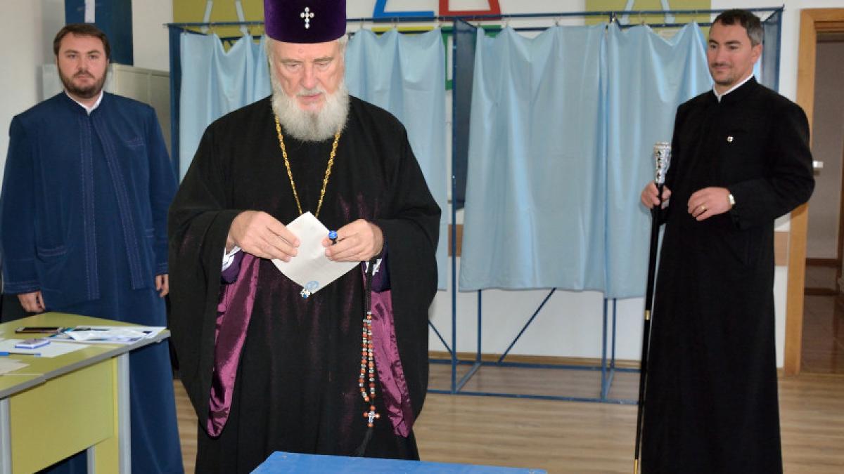 vot_referendum_76715800