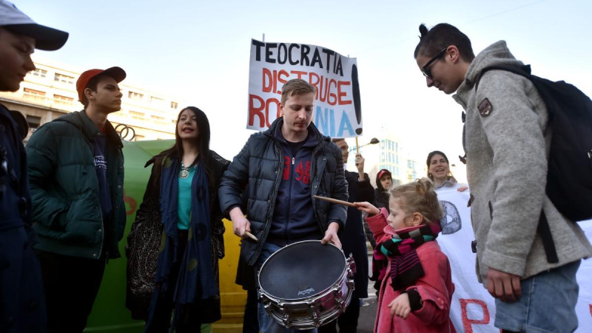 protest_lgbt_59794800