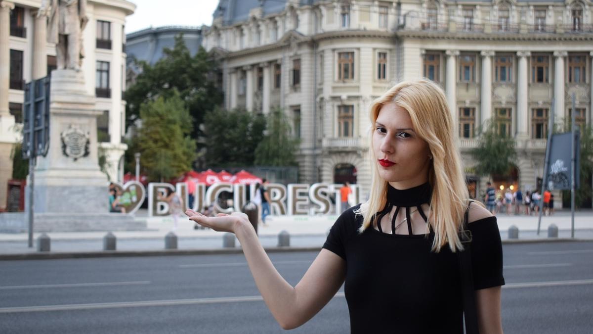 bucuresti-3586306_1280_20795500