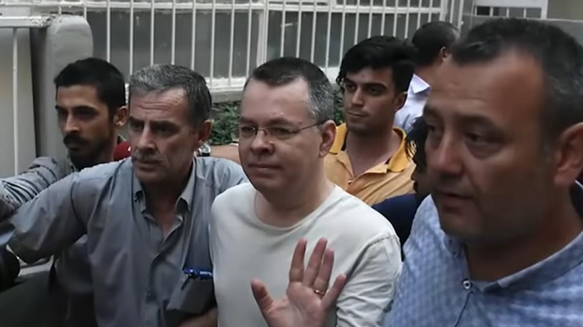 pastor_brunson_eliberat_53663300