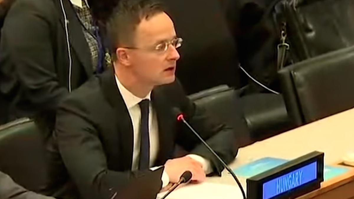 szijjarto_ung_pe_84234000