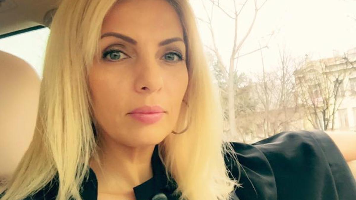 laura-vicol_48058700