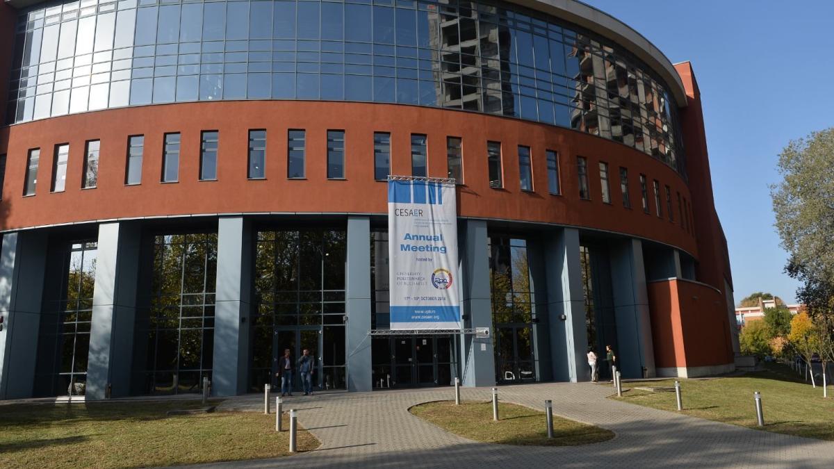 44356054_2016937808371544_1947071969933393920_o_83636400