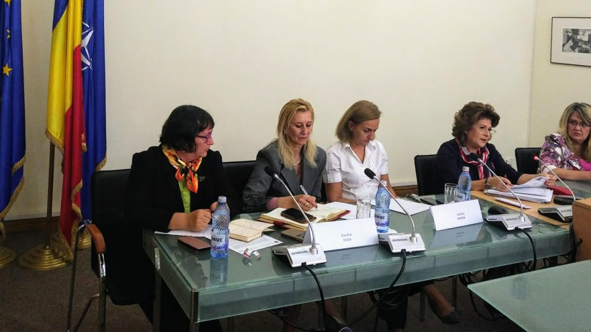 18a9fa8b-9060-44b8-8367-336969252e61_99389200