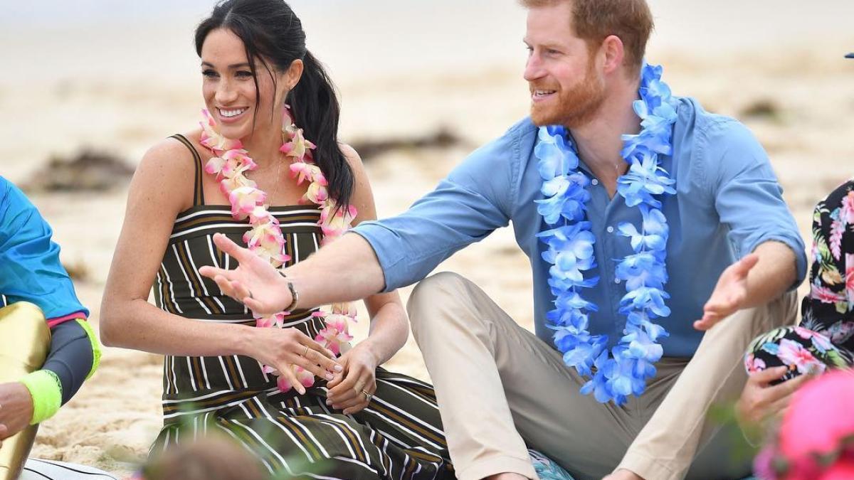 harry_meghan_surf_67395200