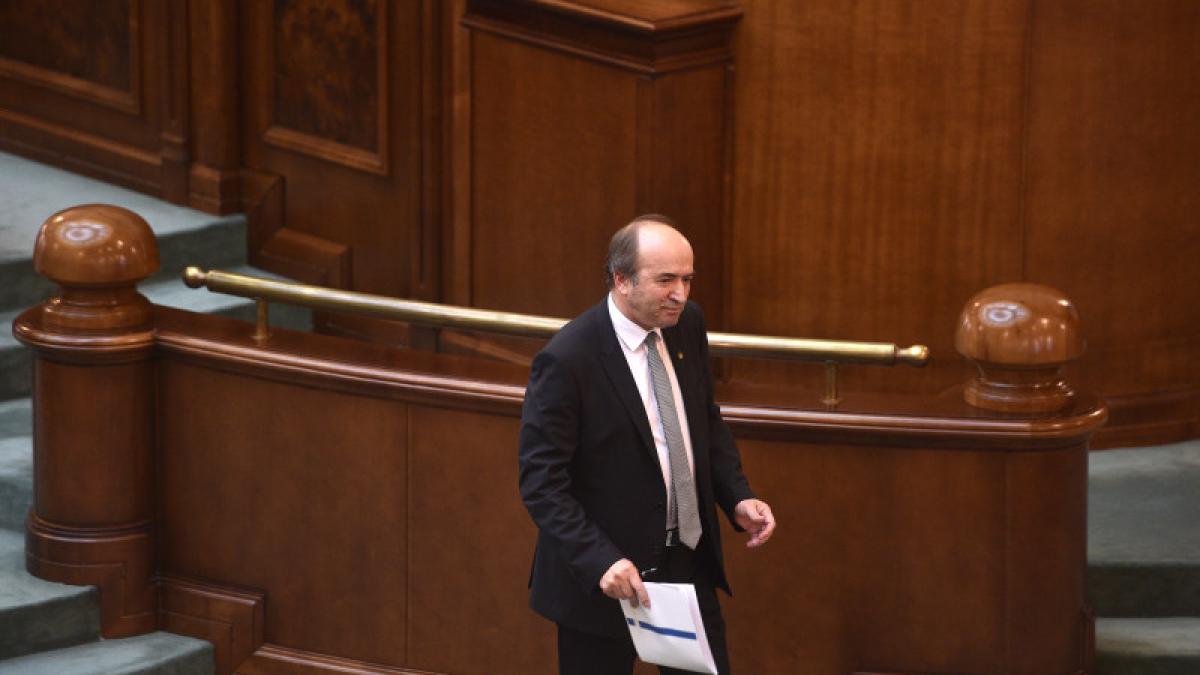 tudorel_toader_55849000