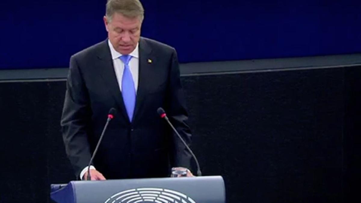 klaus-iohannis-pe_23425600