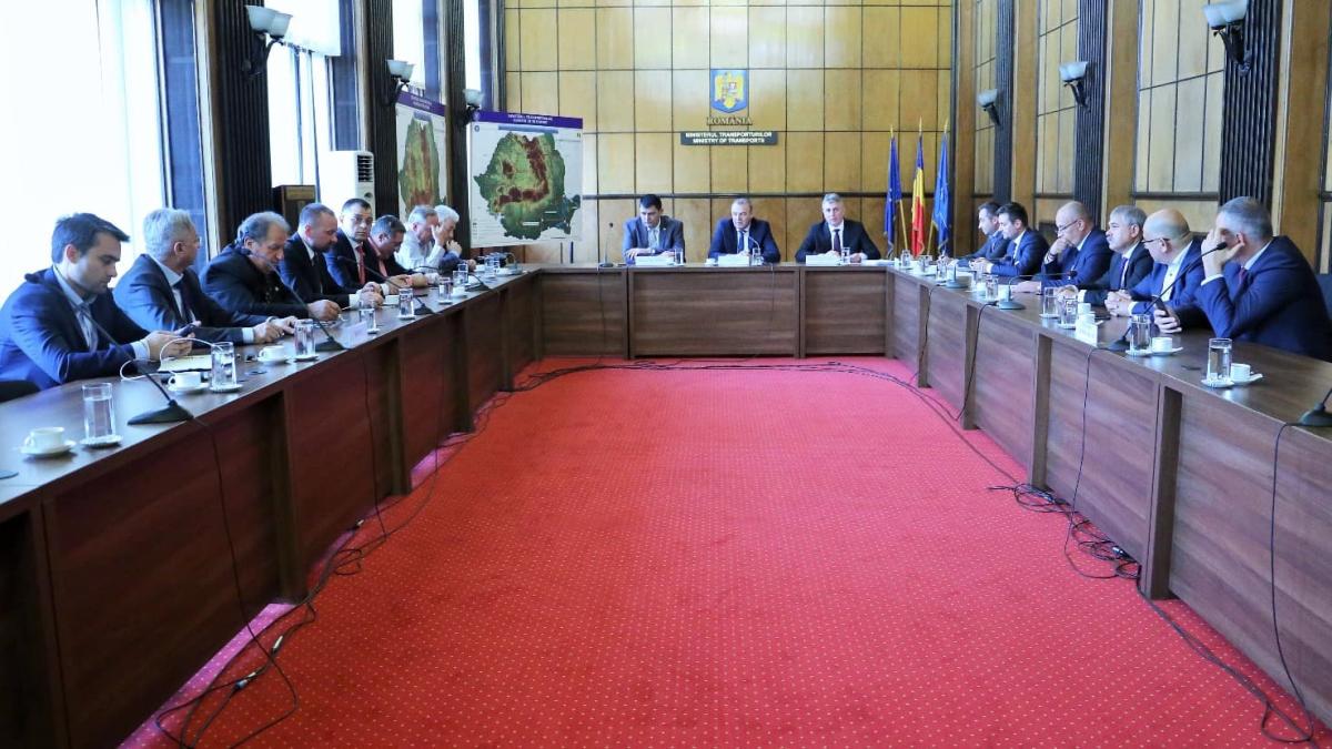 lucian-sova_58220500