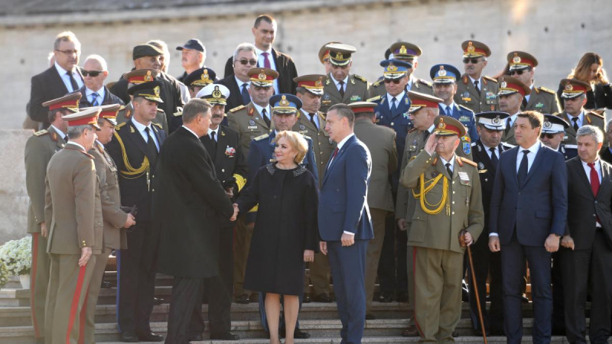 ziua-armatei-iohannis-dancila_90075500