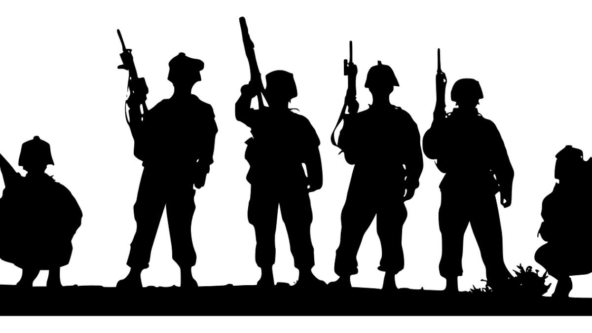 soldiers-311384_1280_73526300