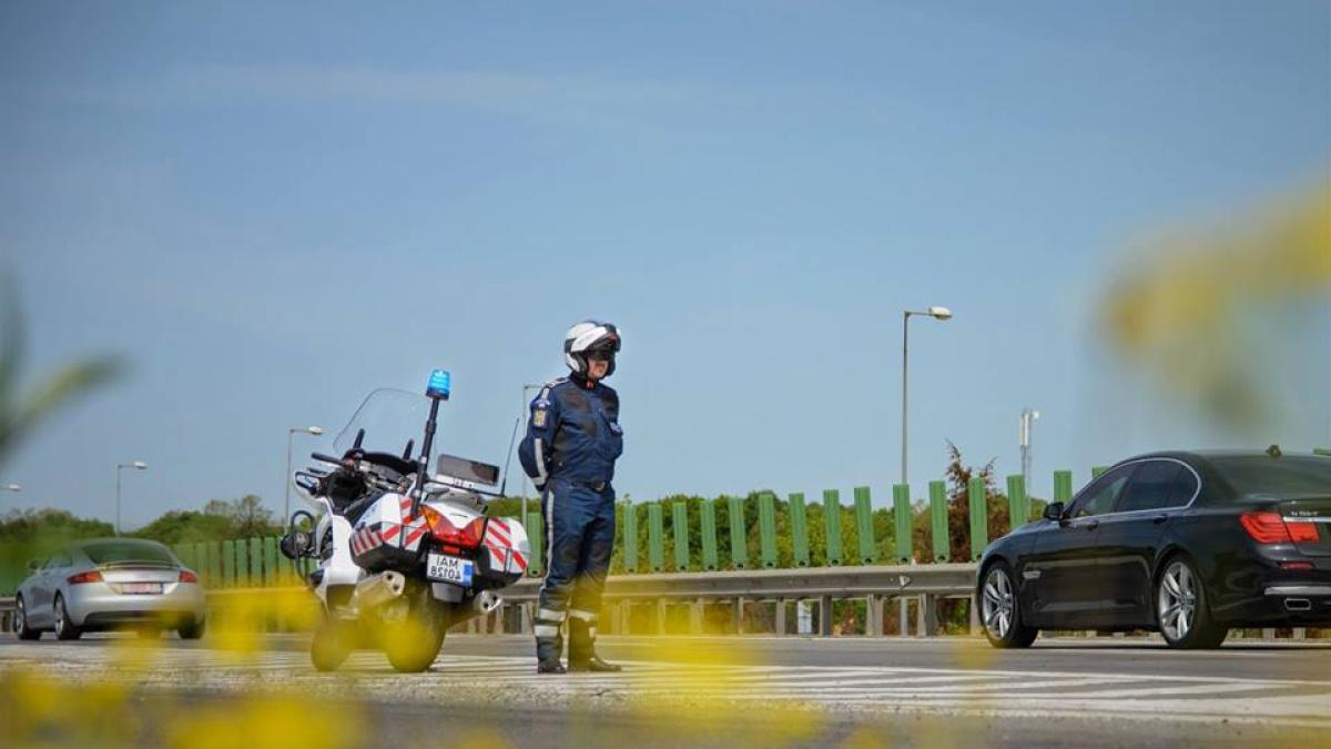 politie_politist_autostrada_10177600