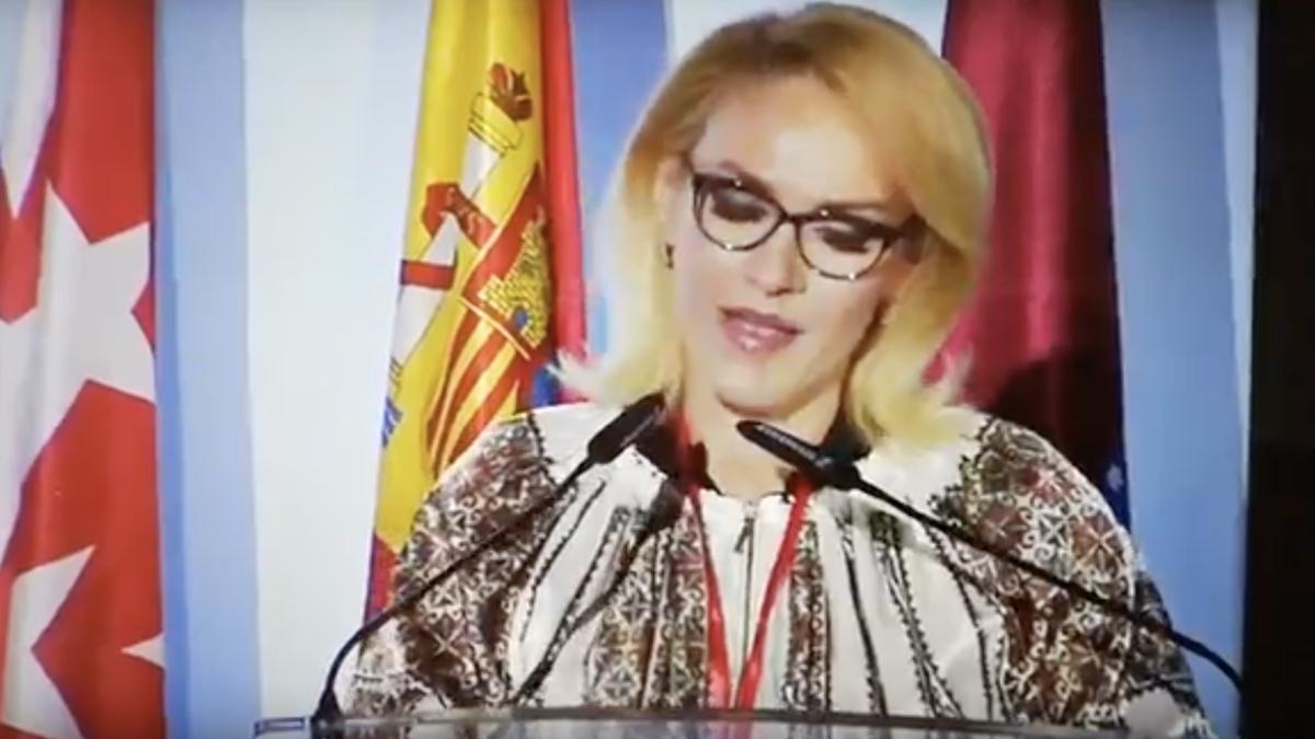 captura-de-ecran-din-2018-11-05-la-19-44-44_03621900