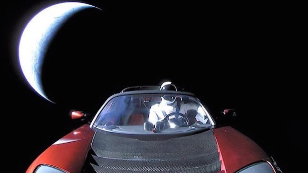 starman_tesla_roadrunner_space_91193000