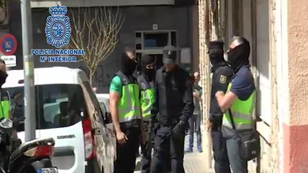 atac_politie_spania_32321100