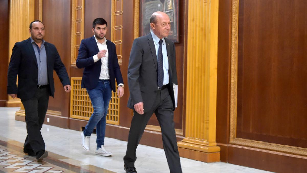 traian_basescu_53039800