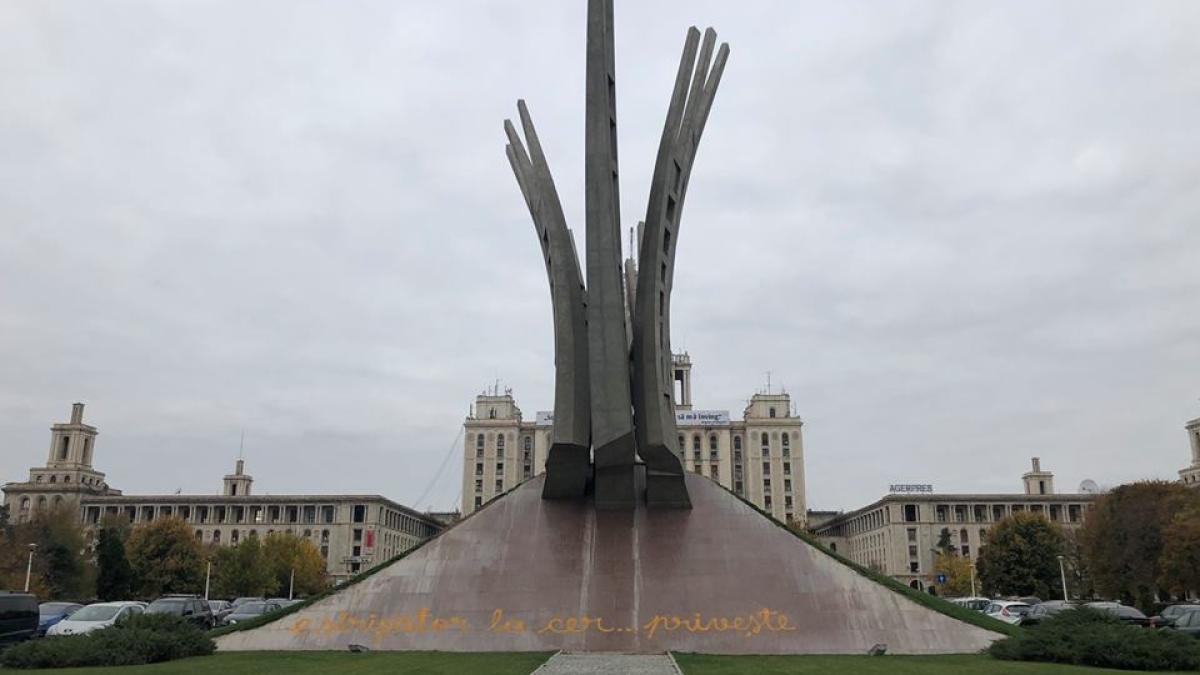 monumentul-aripi_61898400