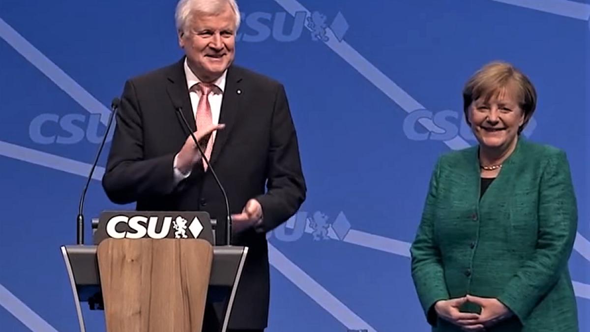 seehofer_merkel_58285800