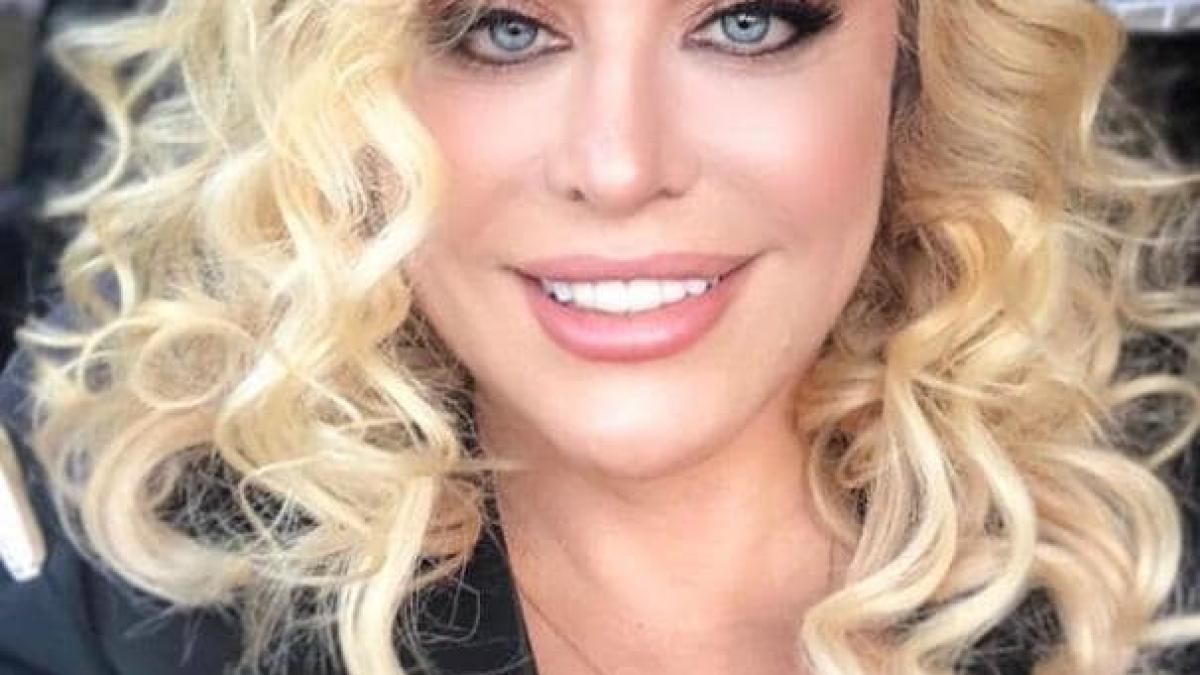 loredana-groza_87328500