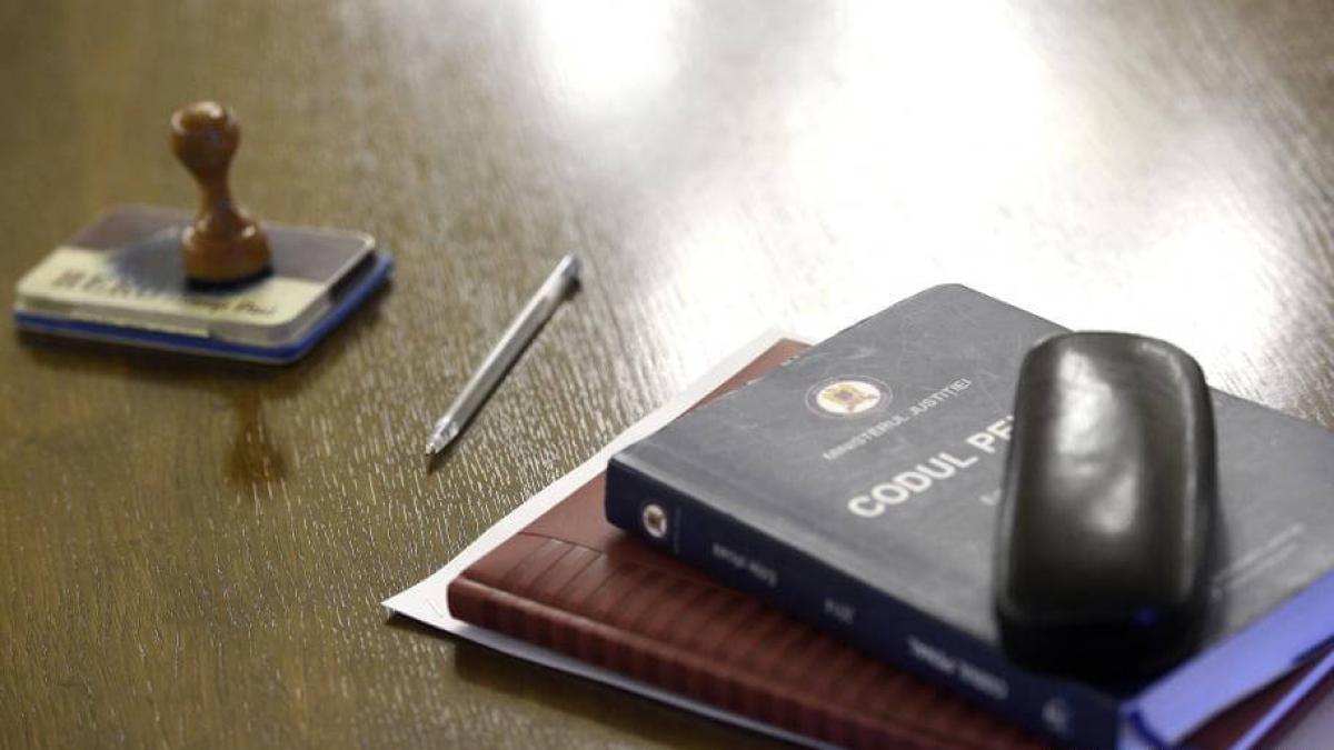 cod_penal_lege_ciocanel_ciocanl_legislatie_dcnews_31438400