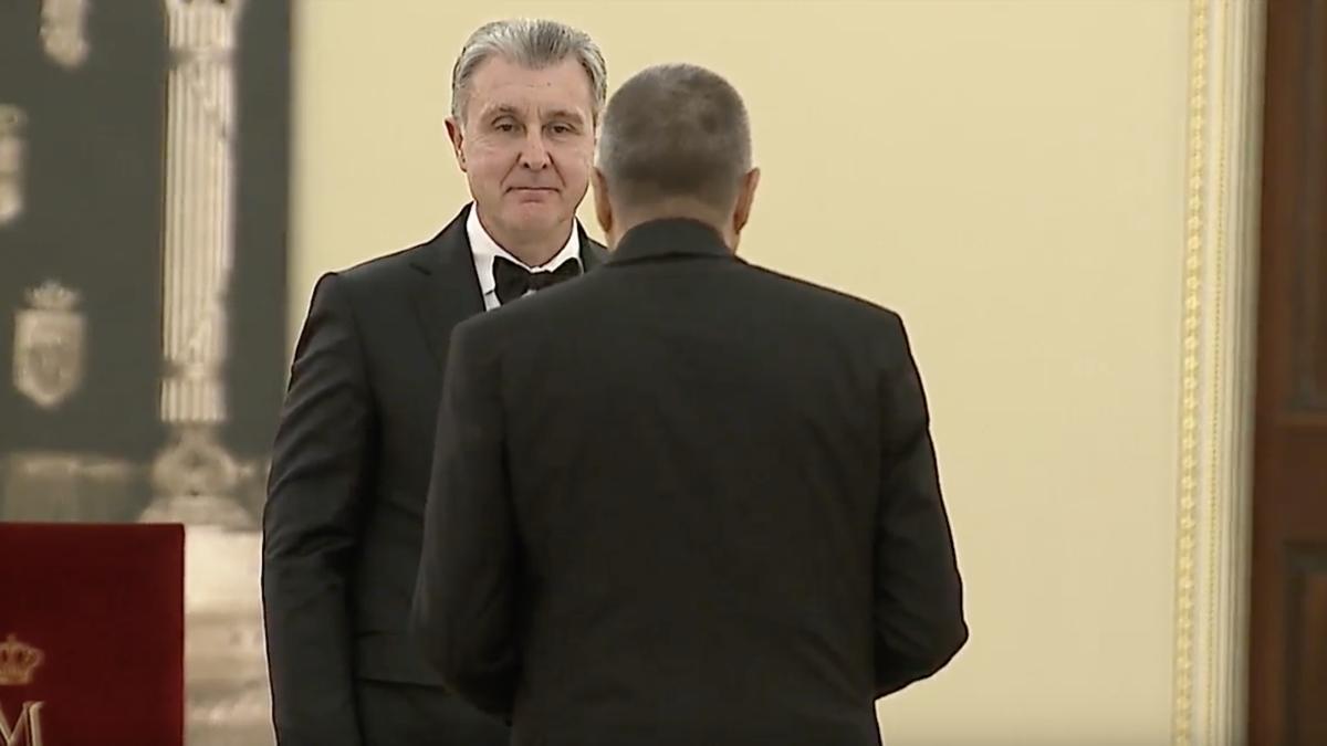 captura-de-ecran-din-2018-11-26-la-18-06-09_86417600