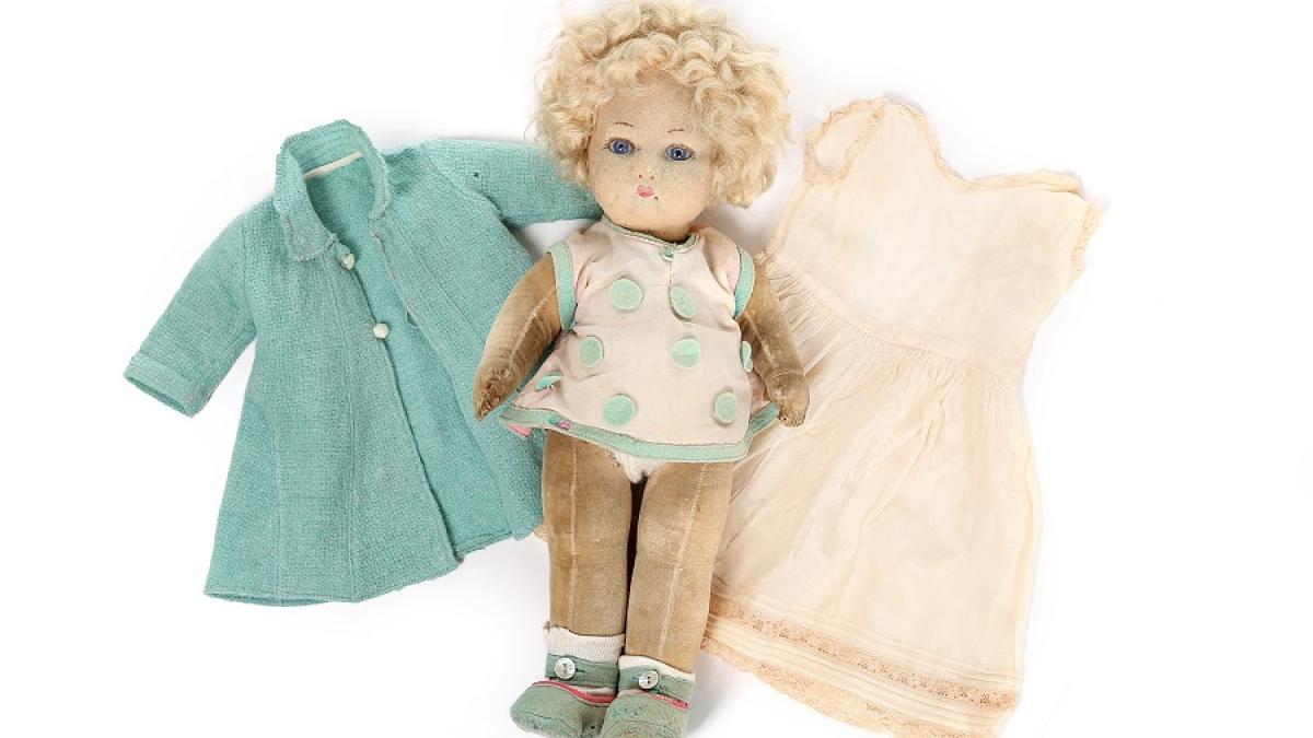 papusa_regina_59331600