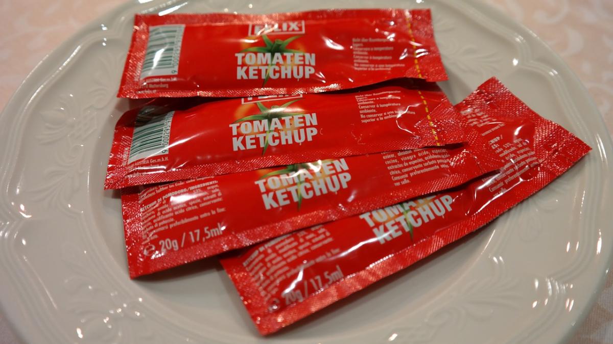 ketchup-tomate_69844300