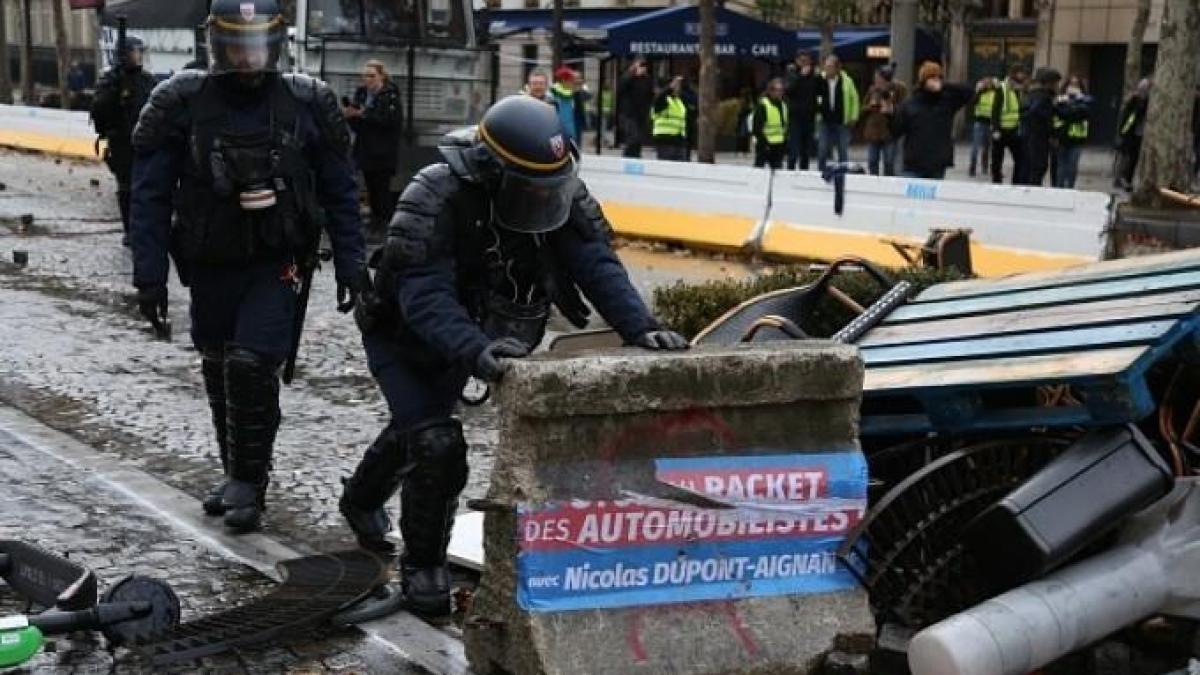 violente-paris_12079800