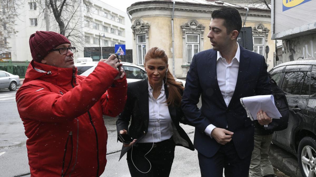 andreea_cosma_17725000