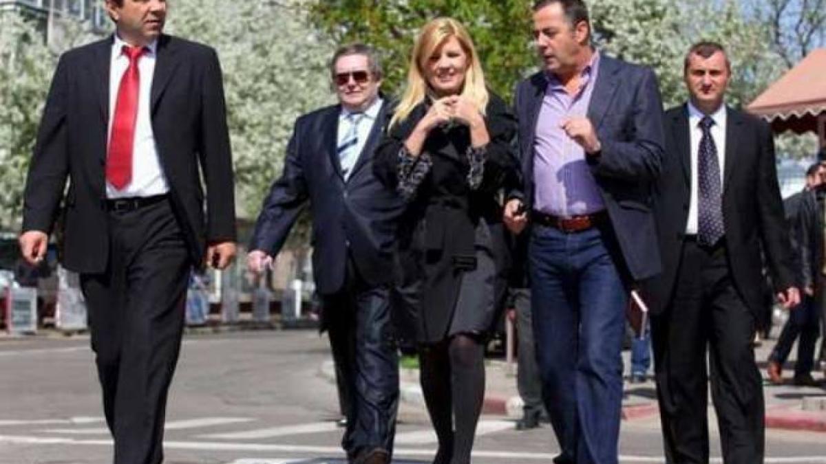 8620_97424400_83076400