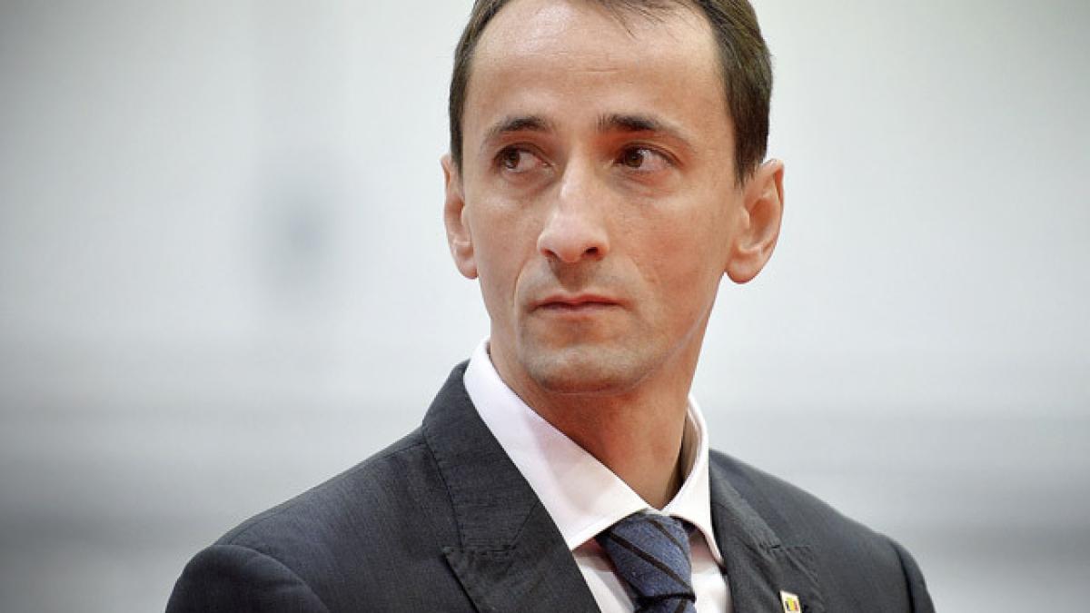 mihai-covaliu_07709400