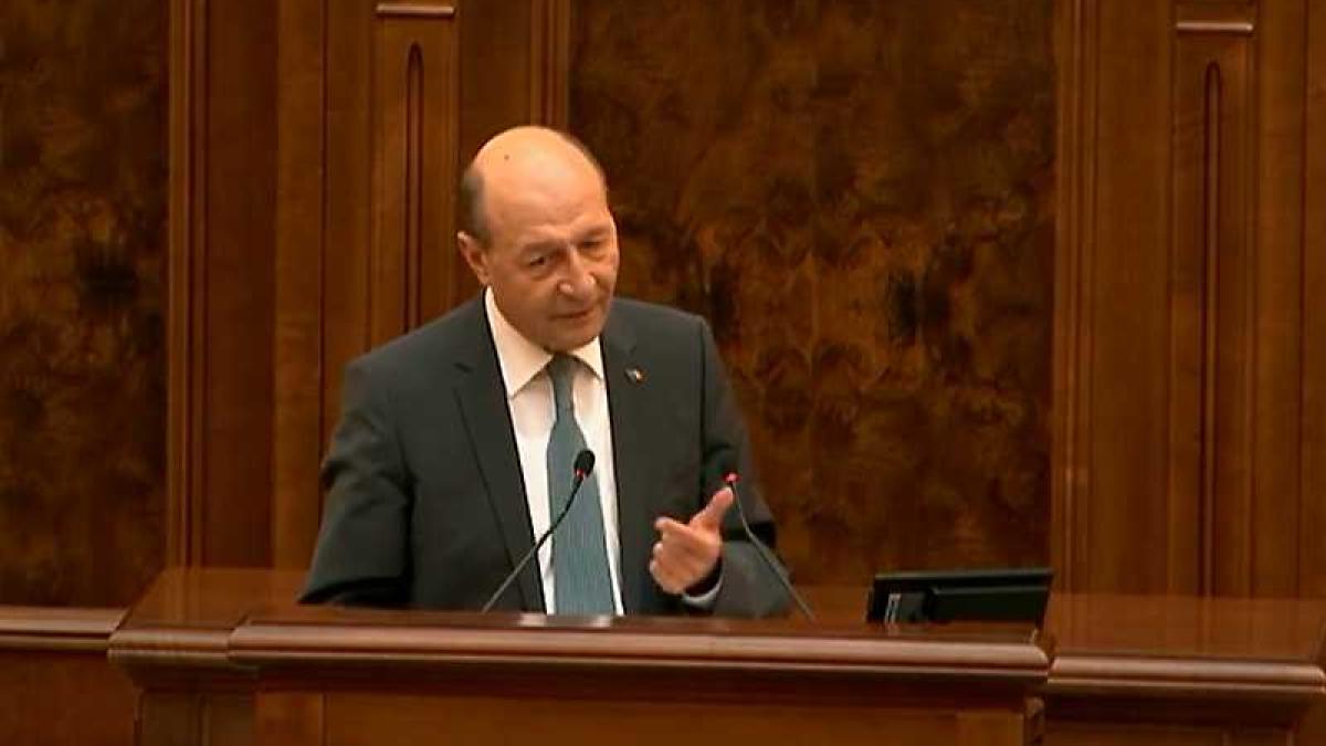 basescu_senat_02_05952600