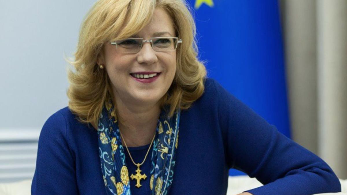 corinacretu_20897300