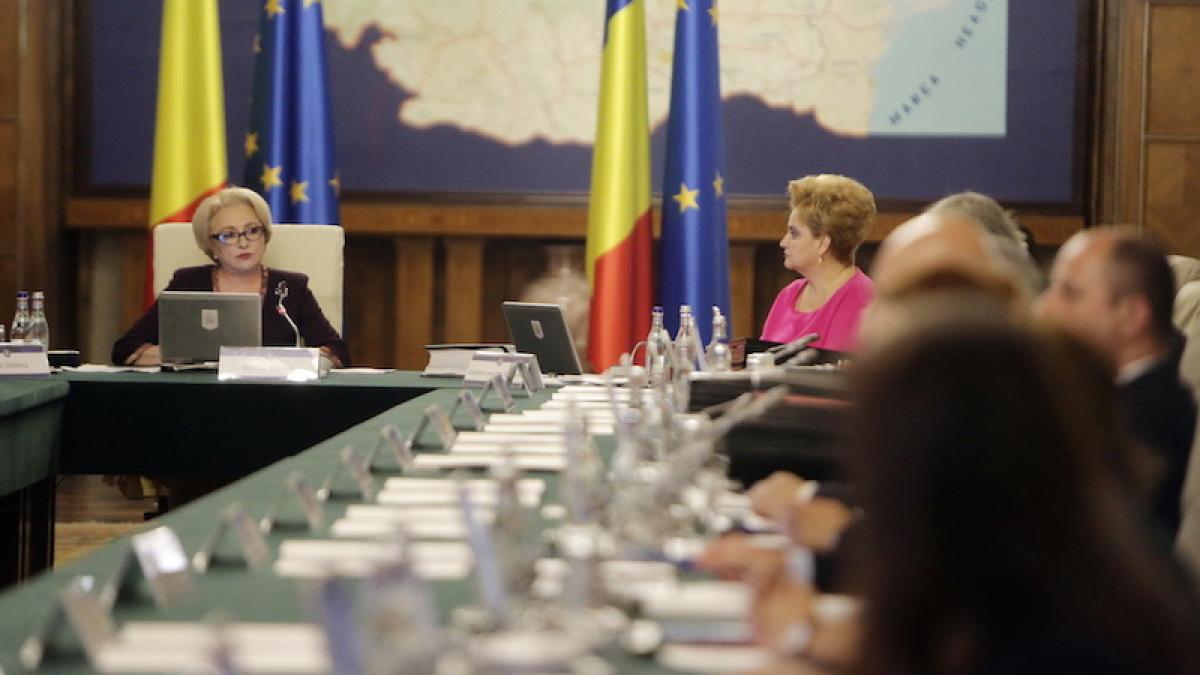 guvern_dancila_sed_semi_55902200