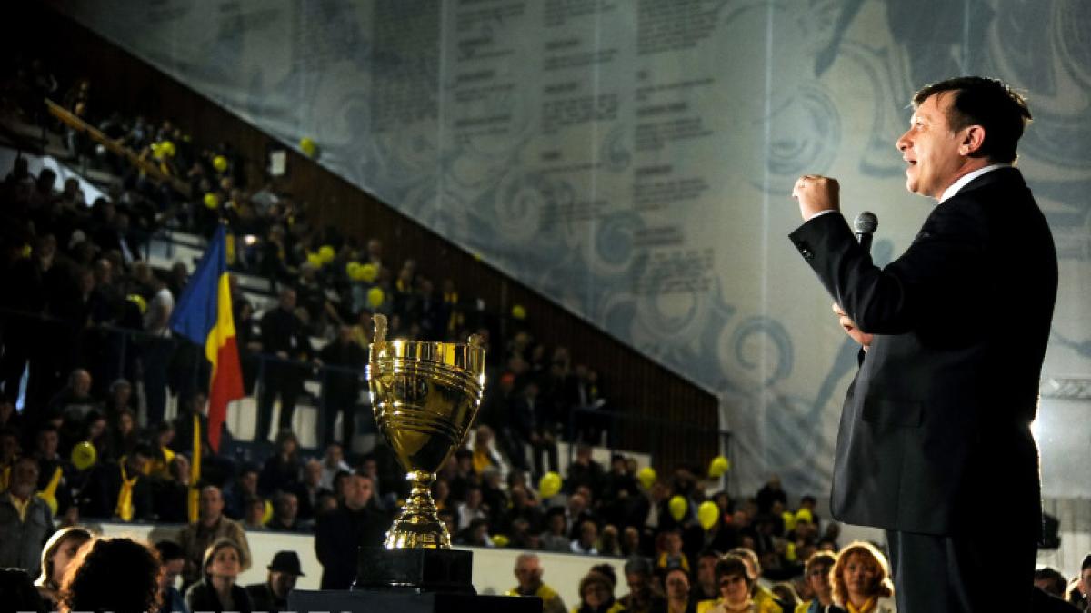 crin-antonescu_16328600