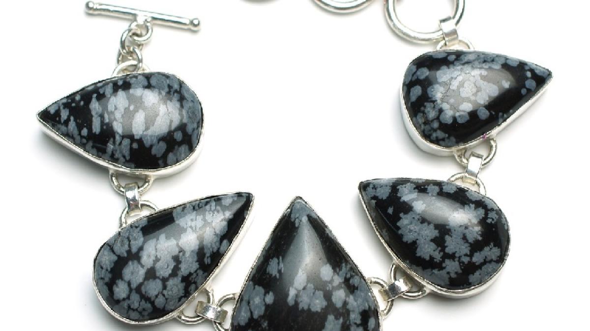 obsidian_fulg_nea_31957800