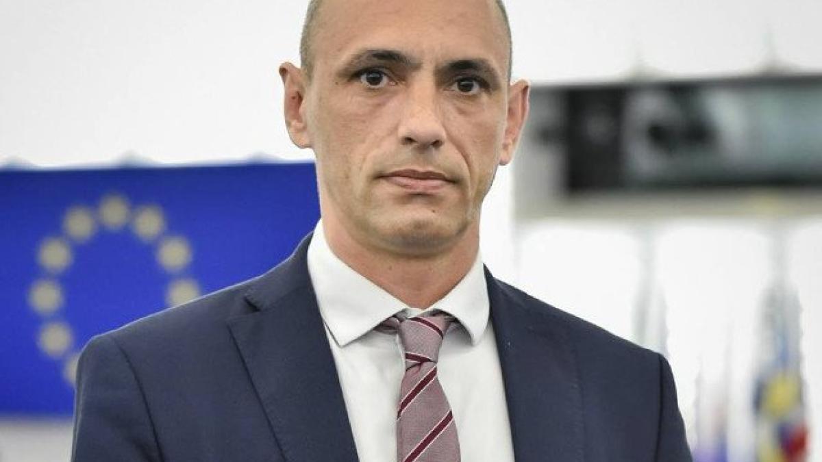 razvan-popa_65748300