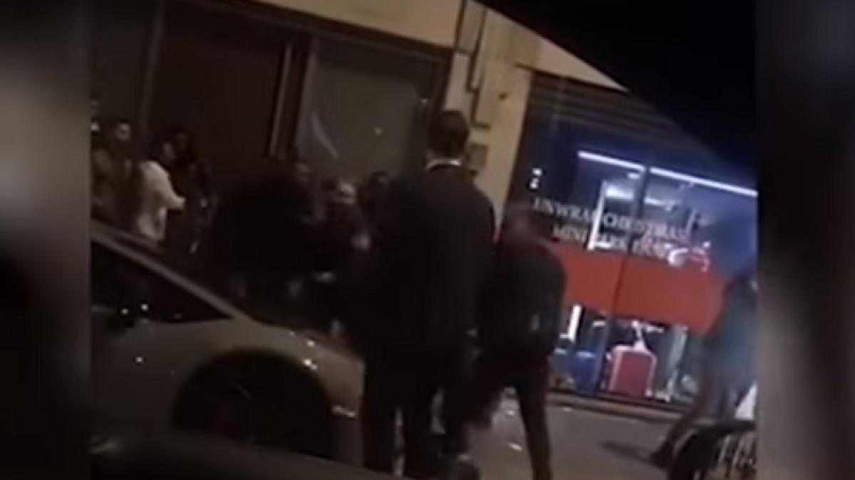 club_bataie_londra_roman_ucis_13952900