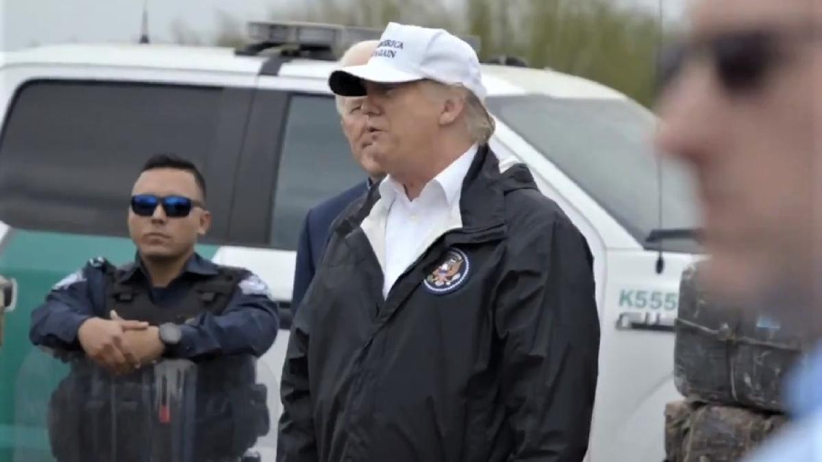 trump_texas_granita_mexic_85836300