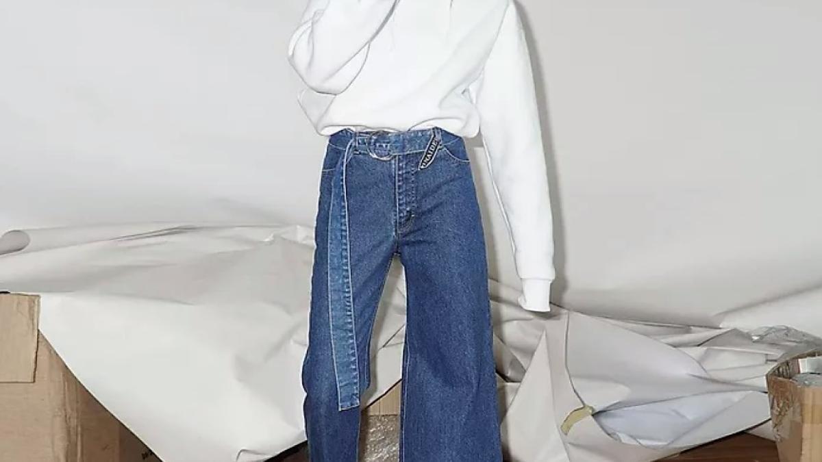 jeansi_asimetrici_12418600