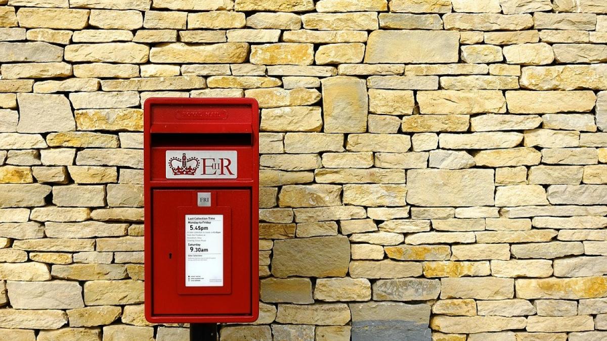 cutie_postala_anglia_86892700