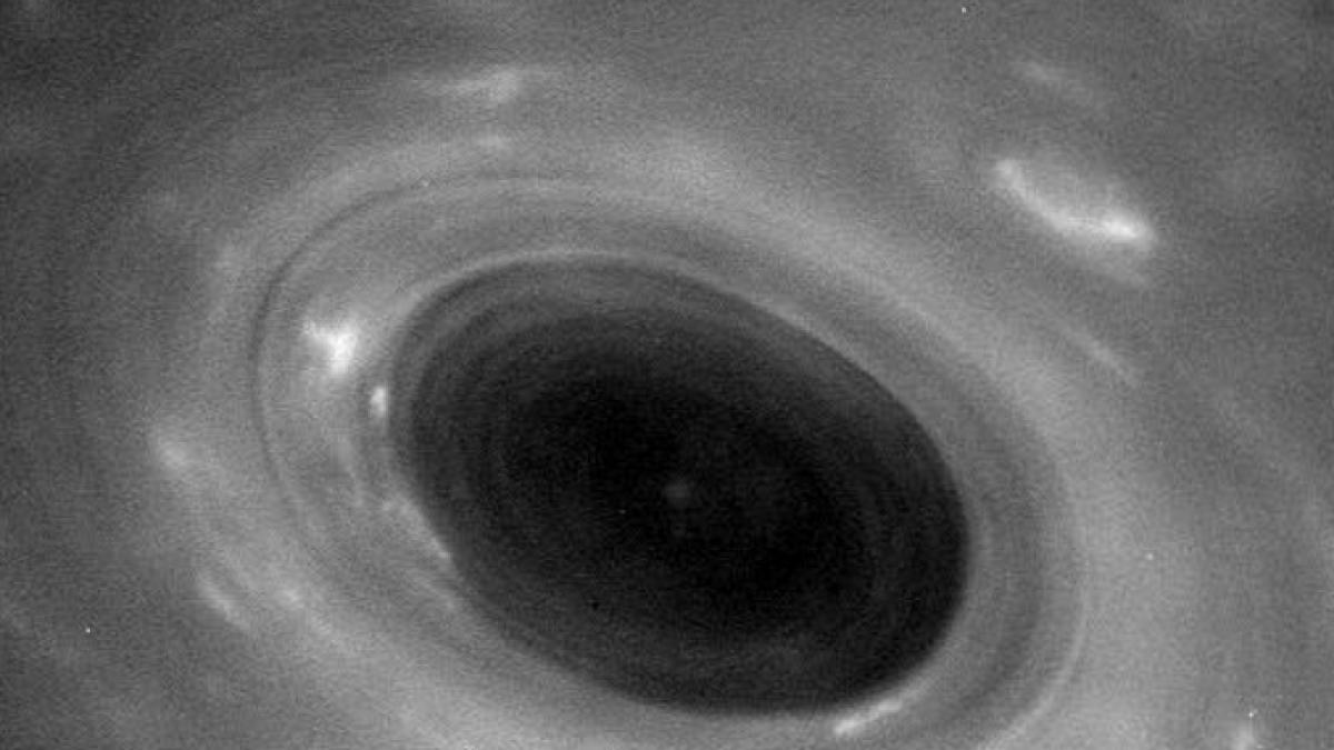 saturn_sonda_cassini_inele_99889300