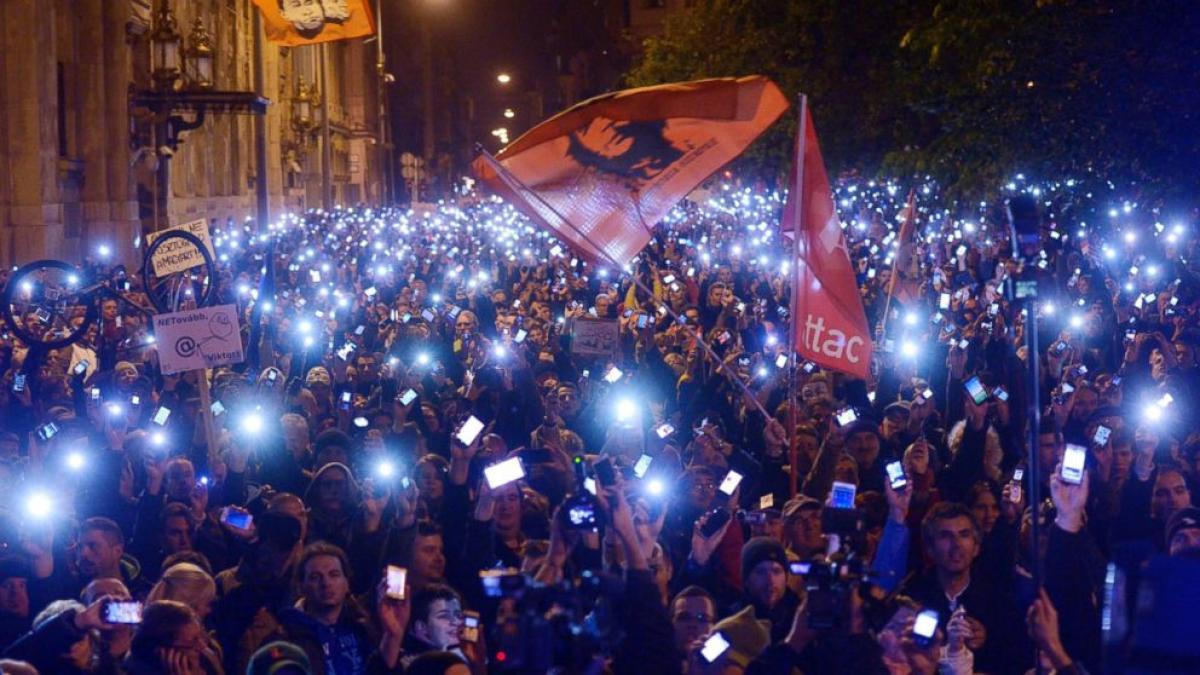 ungaria_taxa_internet_94538400