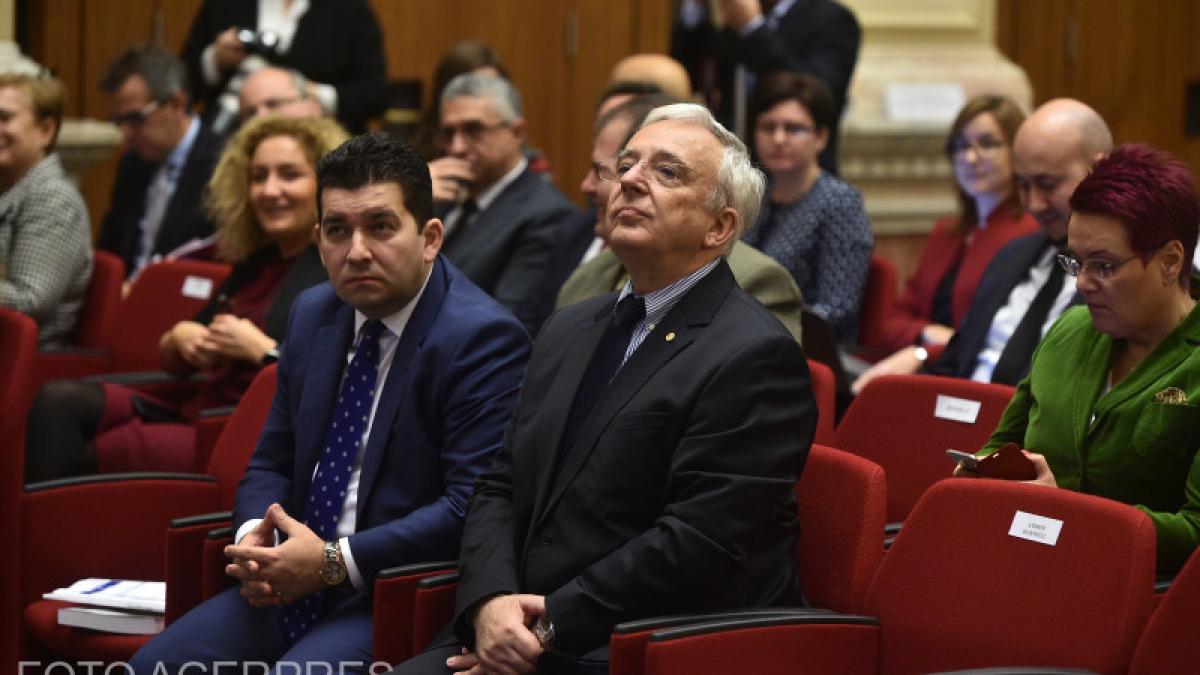 mugur-isarescu-4_55759400