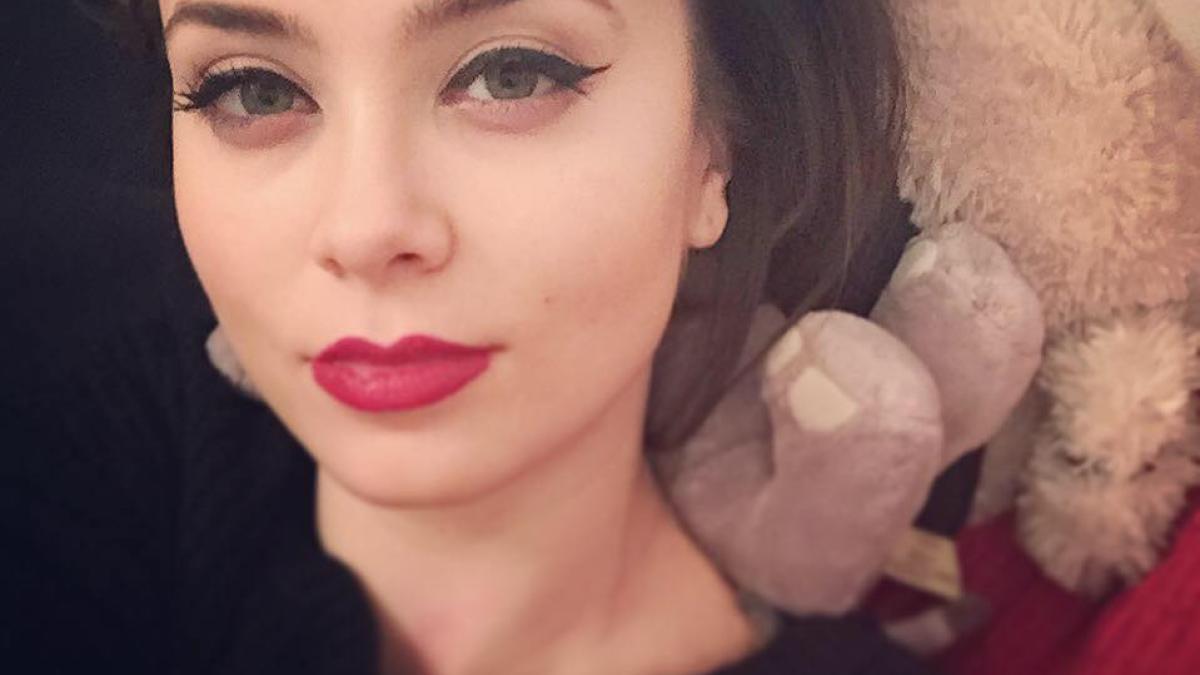 anca-dumitra_73761200