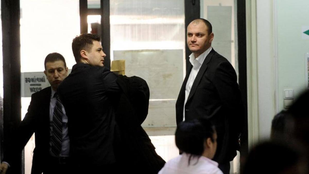 sebastian_ghita_dcnews_1_77649700