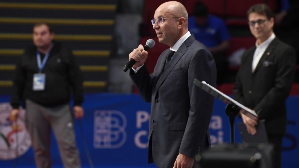 cozmin_gusa_1_75960200