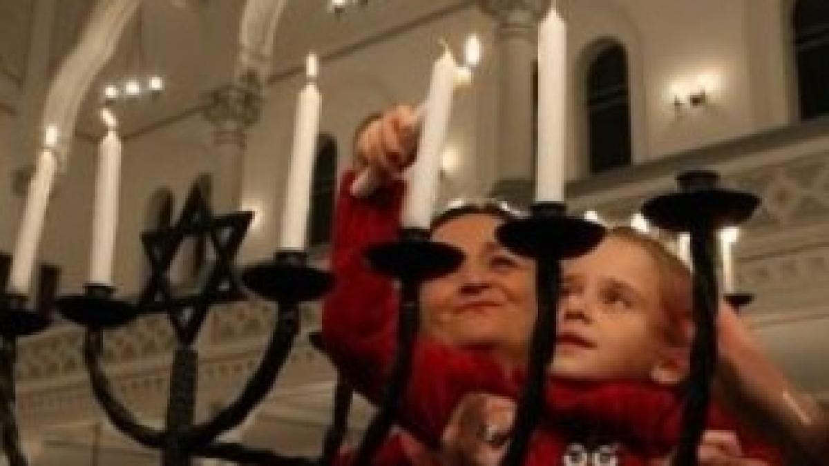 sarbatoarea_evreilor_de_purim__la_sinagoga_din_brasov