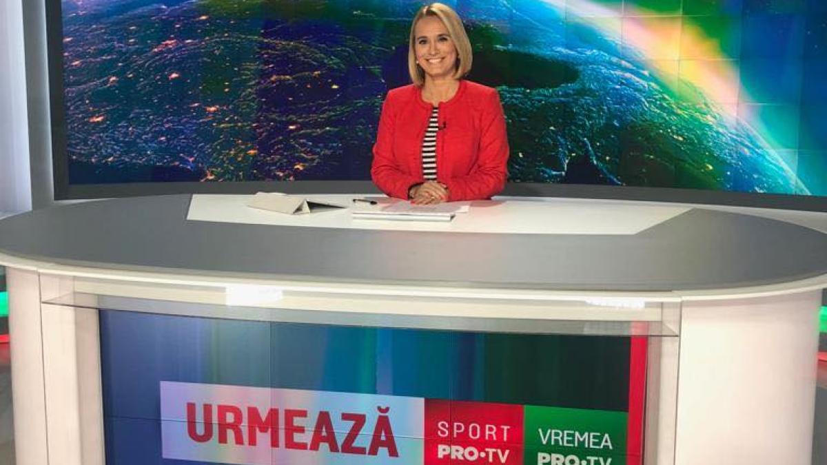 andreea_esca_12245600