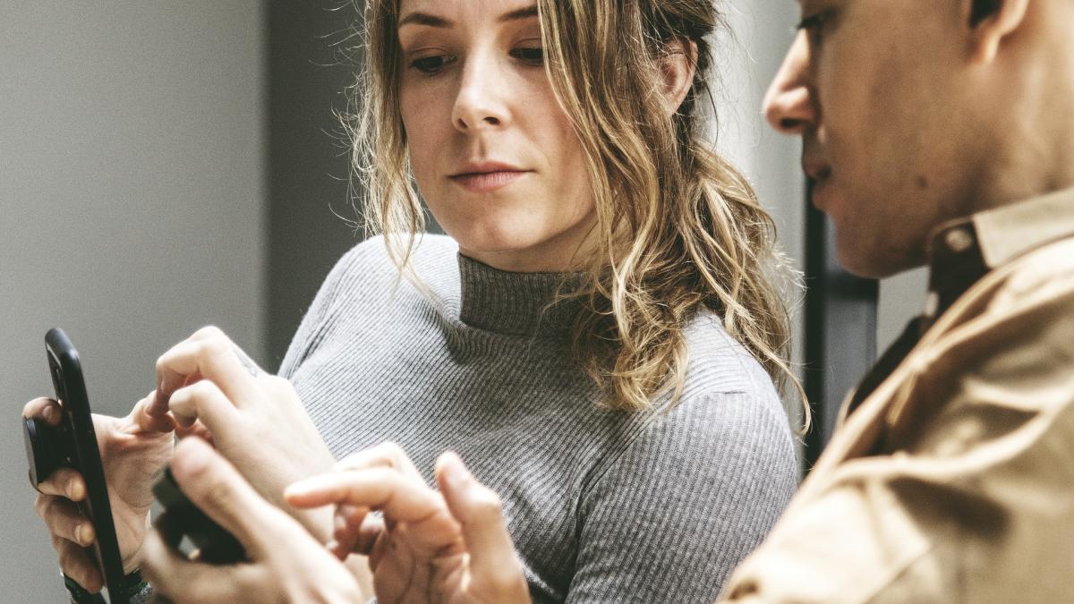 caucasian-3385071_1920_55133700