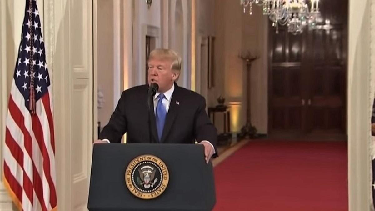 trump_conf_flags_37496600